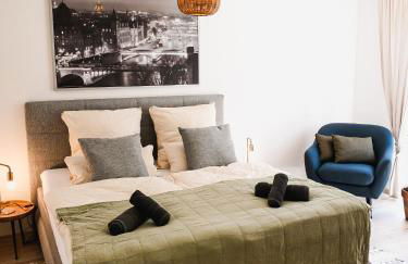 Exklusiv 72qm FeWo im Herzen Detmolds, Terrasse und kostenloser Parkplatz - Foto 8