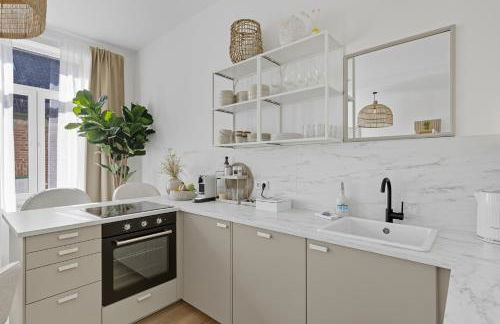 Park Avenue Apartments - Dom mit Stil - Küche - Parkplatz - WLAN - 65 Zoll TV - NETFLIX - Foto 28