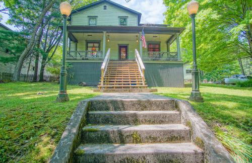 5 Br: Historic Glaab House in Cass, with AC, Amazing Kitchen, Covered Porches, Historical Landmark - Foto 1