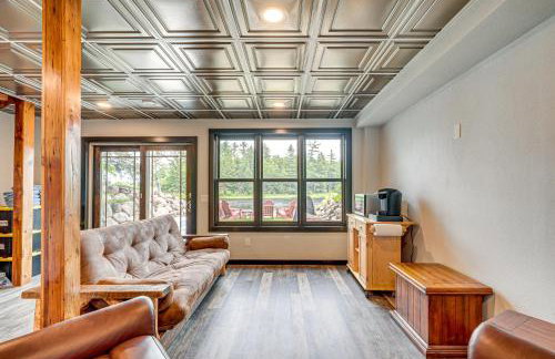 Dock, Fire Pit Historic Lakefront Cabin in Mercer - Foto 18