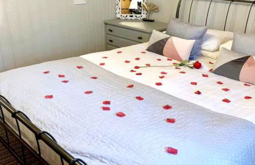 Beech Lodge 4 Hot Tub - Photo 11