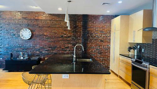 Boston Harbor views Modern north end condo FREE PARKING! - Foto 4, stove, pet friendly, minibar