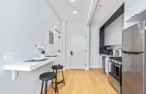 Studio w Charming Juliet Balcony in Upper East - Foto 12