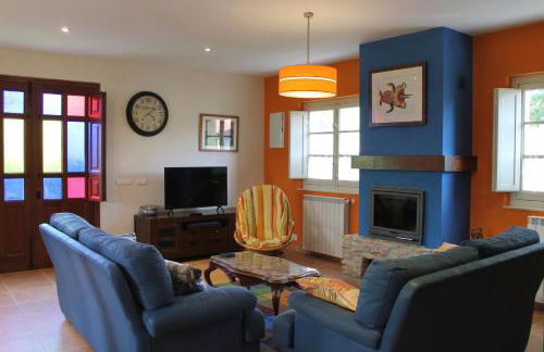 Casa de Aldea en el concejo de Nava, en el centro de Asturias - Foto 2