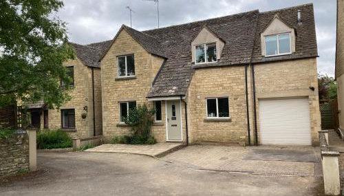 Trinity House - Foto 1