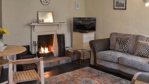 Blackberry Cottage - Photo 2