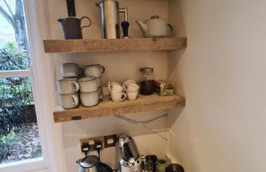 The Shrubbery-Superb Modern home-6 beds-sleeps 11 - Foto 31