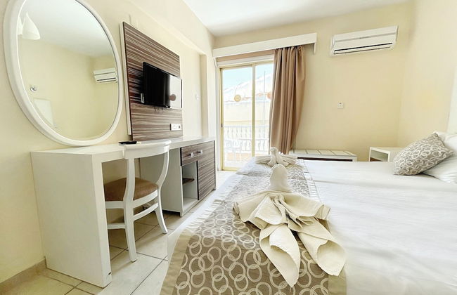 Antonis G. Hotel Apartments - Foto 12