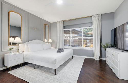 Parisian-Inspired 5-BD w Pool Playground Cinema - Foto 24