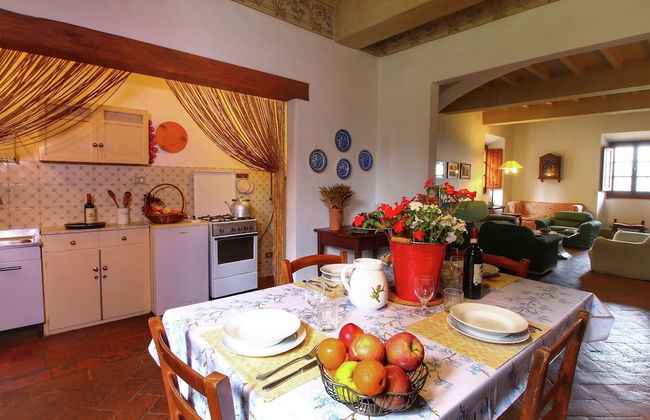 Apartment in a Farmhouse With Swimming Pool - Photo 31