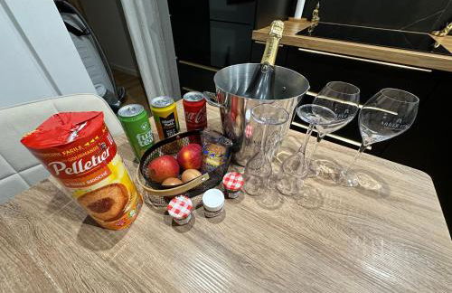 Premium suite with jacuzzi - Photo 50