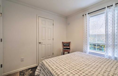 Lakefront Home with Deck, Fishing Dock and Canoe! - Foto 28