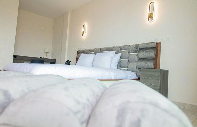 The Six Apparthotel - Foto 28