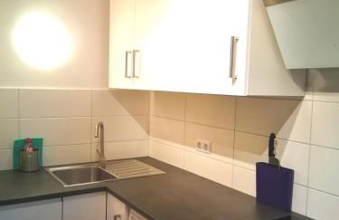 Central-Apt at Lake, CityCenter 5min, Fair 18min!!! - Foto 10