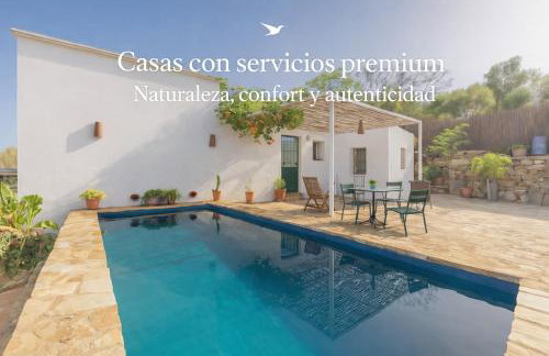 Casa Cortijo con piscina privada en Betis - Foto 1
