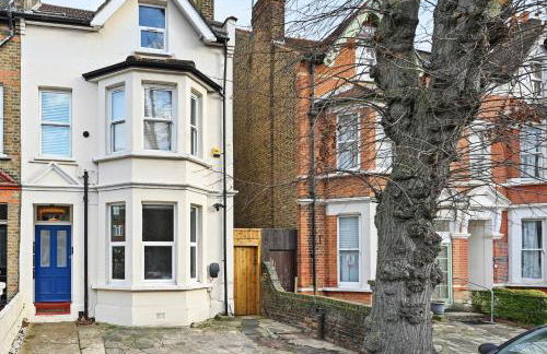 Entire 2 Bed First Floor Flat - Photo 15