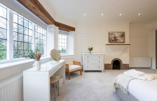 The GreyStoke Mansion With Private Grounds - Foto 32