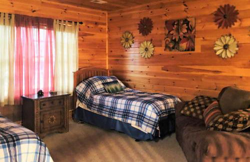 A Bit of Heaven Cabin Less Than 13 Miles from Boone! - Foto 26