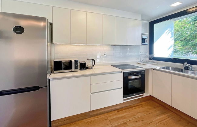 Urban Retreat Elegant Modern Apartment With Balcony in Villa del Parque - Foto 10