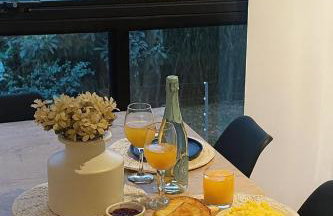 Refúgio encantador em meio à natureza - Foto 17