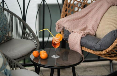 Fountain condo 2 story Pool BBQ Balcony - Photo 30