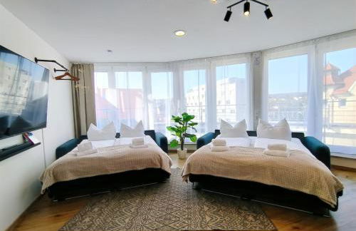 Ulmer Penthouse für 7, Arbeitsplatz, XXL-Dachterrasse, Grill, Wii - Foto 12