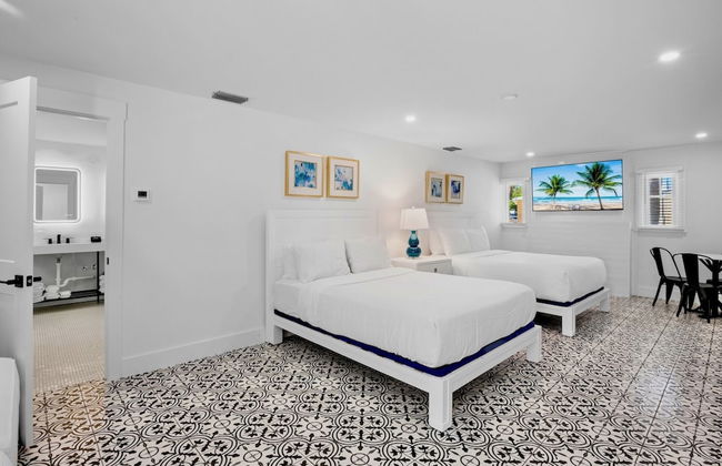 Pelican Post at Anna Maria Island Inn - Foto 13