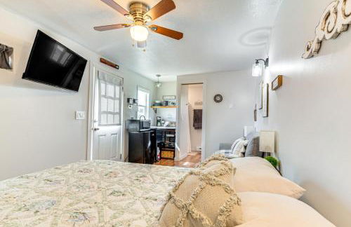 Hike, Fish and More Cozy Studio with Yard in Augusta! - Foto 9