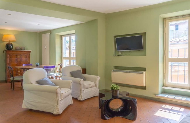 EasyTopStay - Piazza Venezia Charming Penthouse - Foto 33