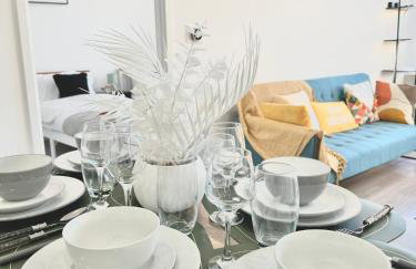 Convenient Contractor & Family Stay - 5 Guests, Pets Welcome, Parking Included! - Photo 36