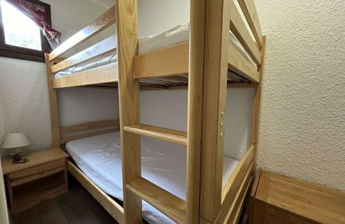 Studio avec coin montagne - 4 pers, à 100m des télécabines, piscine, parking, casier à ski - FR-1-330F-94 - Photo 18