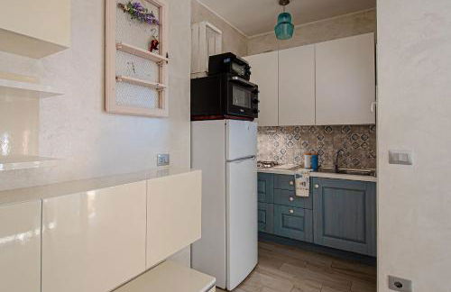 Giardino, Piscina e Posto Auto - Relax con Vista Mare - Foto 7