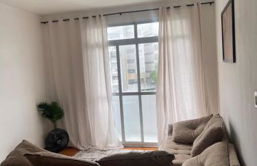 Apartamento próximo ao circuito do carnaval - Foto 2