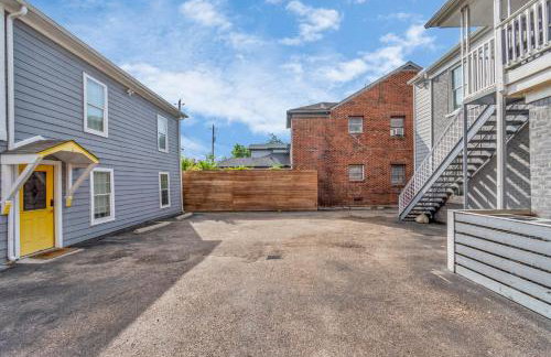 Prolific Blue Oasis near Med Ctr Dwntwn Galleria - Photo 44