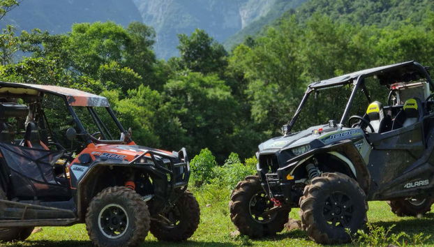 See the natural wonders of Praia Grande in buggy