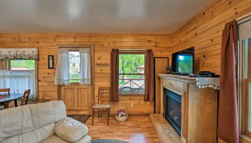 Cozy Colorado Cabin with Deck, Grill and River Access! - Foto 5