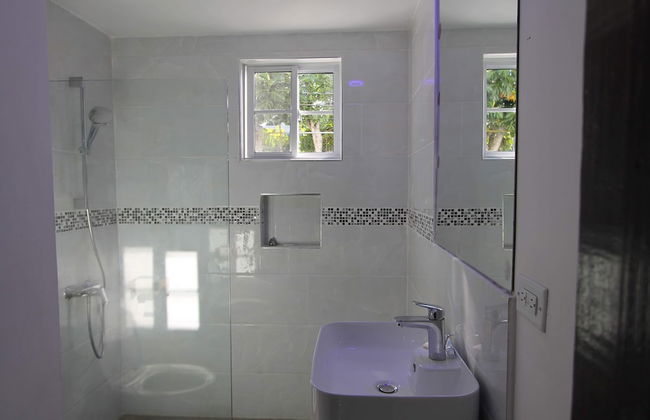 Sand and Blue Seas - Photo 36