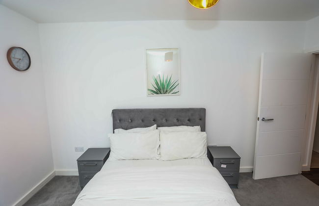 Dreams Apartments 2 Bed - Photo 7