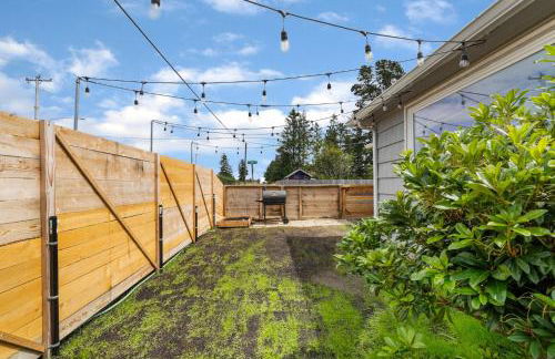 Charming Family-Friendly 2 Bedroom 1 Bathroom Retreat Near Astoria & Beach - Foto 21