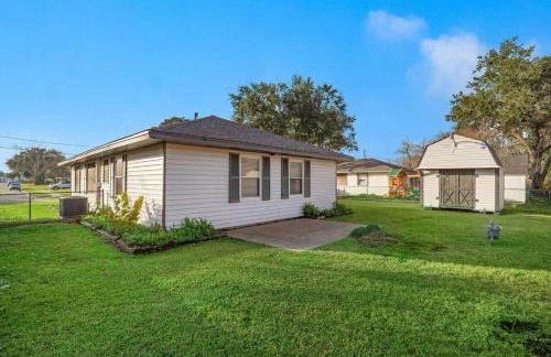 Entire 3 bedroom 1 and half bath home in Deer Park high speed wifi - Foto 20