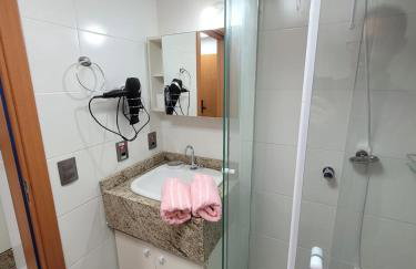 Flats completos e aconchegantes a menos de 1 quadra do Hospital de Clinicas de Porto Alegre - Foto 10