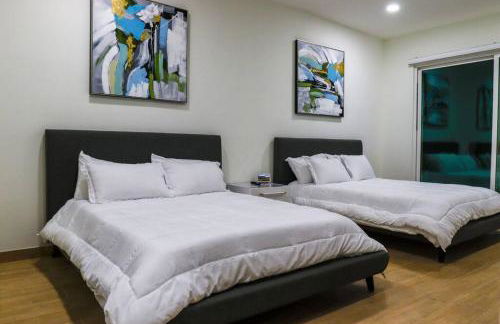 Lake Home: Relax and Unwind in Mission Hidden Gem - Photo 39