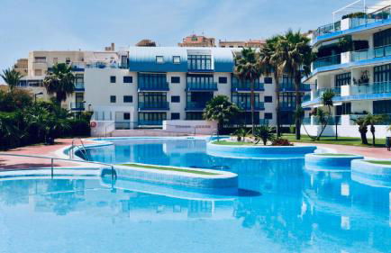 Atico lujo primera linea, terraza, piscina, parking - Foto 5