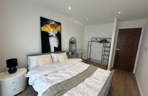 Luxurious & Elegant 6-Bed House - Foto 15