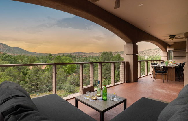 Pyramid by Avantstay Luxe Sedona Mansion w/ Views, 7mins to Downtown - Photo 53