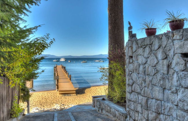 Zephyr Cove Cabin - Walk to Lake and Beach - Foto 1