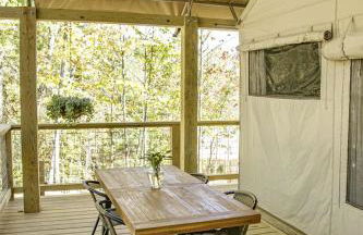 Secluded Glamping Tree Tent with Outdoor Soaking Tub & Private Pizza Oven Near Waterfalls, Zirconia, NC - Foto 11