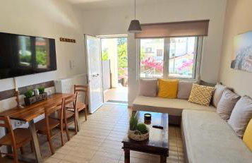 Irene's Maisonette at Rafaella Resort - Foto 13