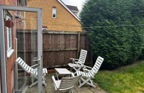 Brades Rise House - 3 bedroom house with 2 toilets with a private garden - Foto 37