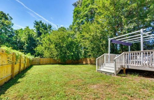 High Point Vacation Rental with Private Deck and Yard! - Foto 29